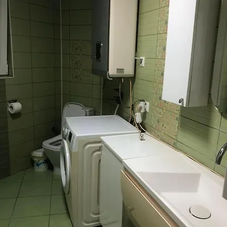 Bube Apartment Szkopje Kültér fotó